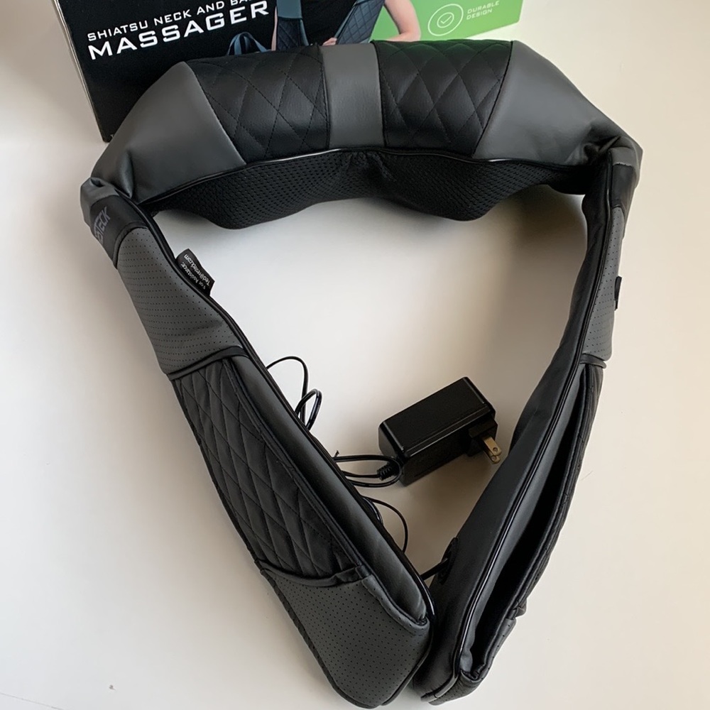 RESTECK Massager for Neck, Back, Shoulder’s with Heat Shiatsu with Travel Bag - Picture 10 of 14
